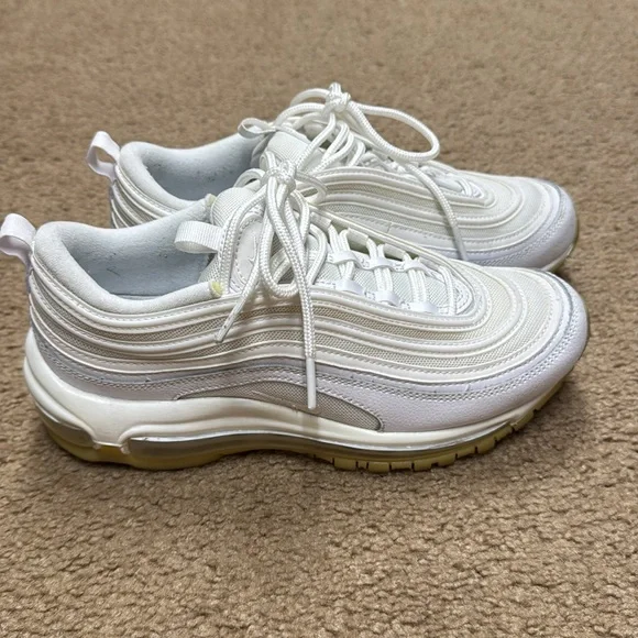 Nike men’s Air Max. Size 6 - Picture 3 of 4